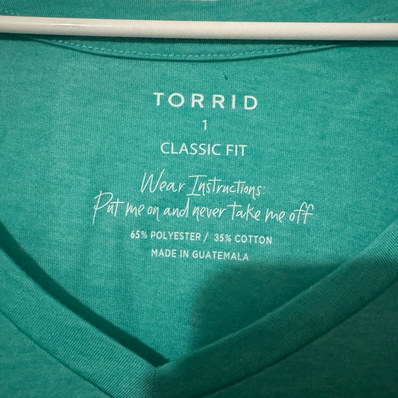 Torrid girlfriend signature Jersey V-Neck tee - Picture 5 of 6